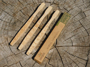 Zahnbürsten Bambus unverpackt nachhaltig kosmetik putzen Glomin Enterprises Clean Karma Import Export Trier Deutschland 3 varianten
